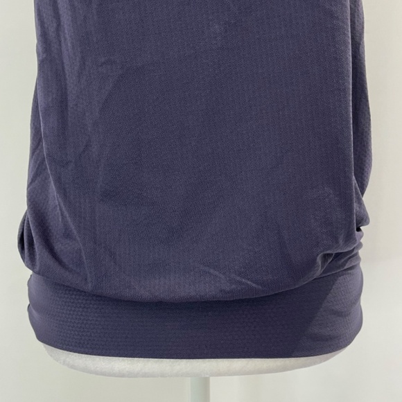 Lululemon No Limits Sports Bra Layer Loose Fit Tank Top Cadet Blue Stripe Size 4 - Picture 7 of 16